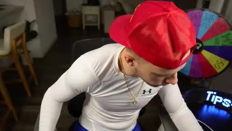 Snapshot of troy_greenxo chatting on 02.04.26 Troy Green online show from 02.04.26