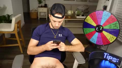 Snapshot of troy_greenxo chatting on 02.14.26 Troy Green online show from 02.14.26