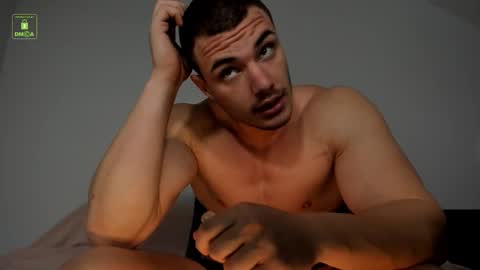 Snapshot of troy_stud chatting on 11.30.25 Troy online show from 11.30.25