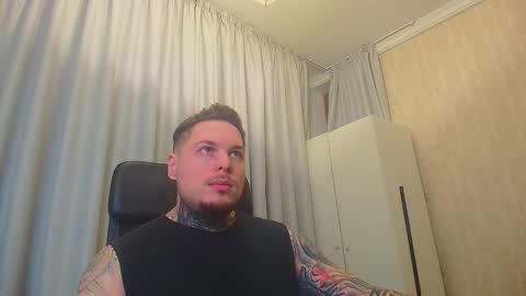 Snapshot of troystroud chatting on 12.16.25 TroyStroud online show from 12.16.25