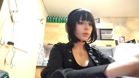 Poly online show from 01.18.26