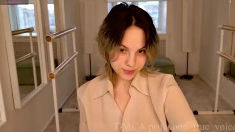 Emma online show from 04.18.26