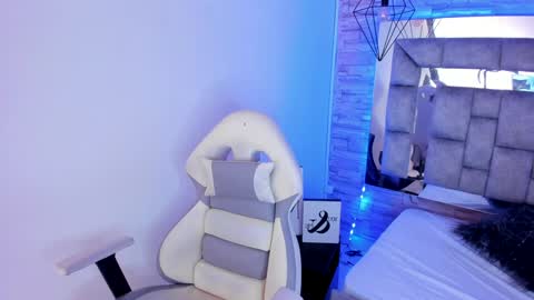   online show from 12.03.24