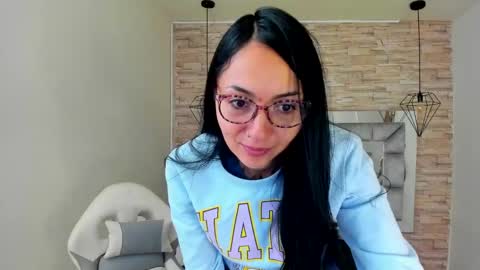   online show from 01.30.25