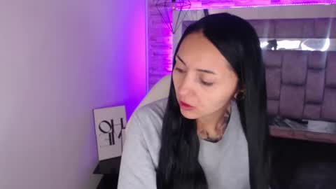   online show from 02.11.25