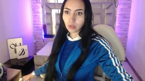   online show from 02.20.25