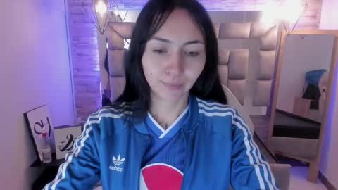   online show from 03.08.25