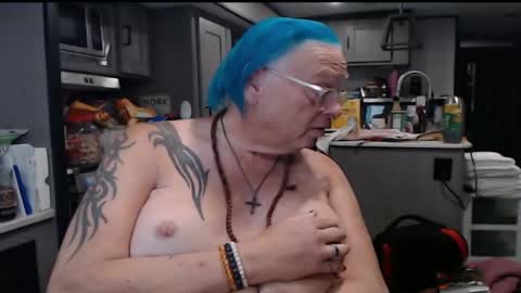 Evangeline online show from 11.18.25