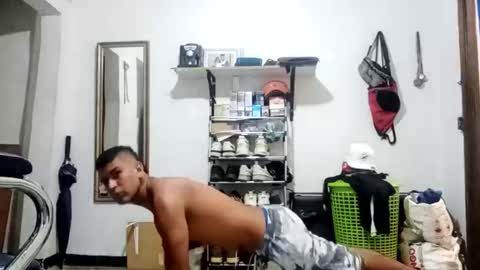 Snapshot of ts_herrera chatting on 01.29.25 ts_herrera online show from 01.29.25