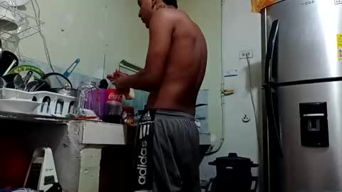 Snapshot of ts_herrera chatting on 02.20.25 ts_herrera online show from 02.20.25