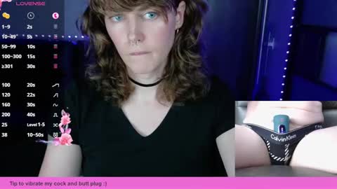 Snapshot of tsellieryder chatting on 09.23.25 Ellie Ryder online show from 09.23.25