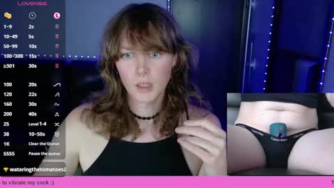 Snapshot of tsellieryder chatting on 10.17.25 Ellie Ryder online show from 10.17.25