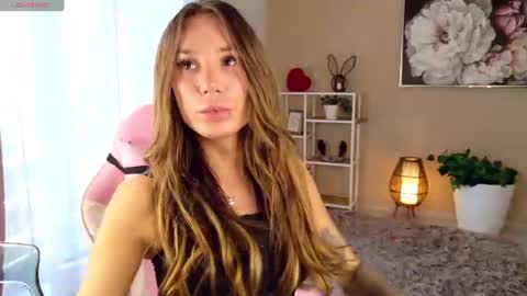 Snapshot of tsgisele chatting on 07.14.26 Gisele online show from 07.14.26