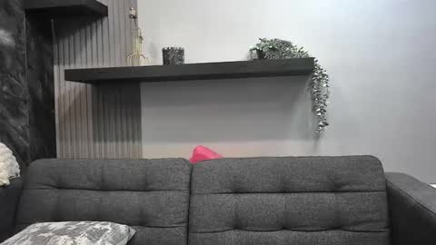 Lexi Longg online show from 02.21.26