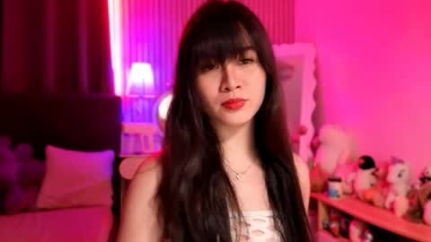 Bella Ratbu online show from 09.25.25