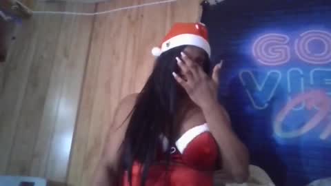 Snapshot of tsnitra chatting on 12.01.25 TsNitra online show from 12.01.25