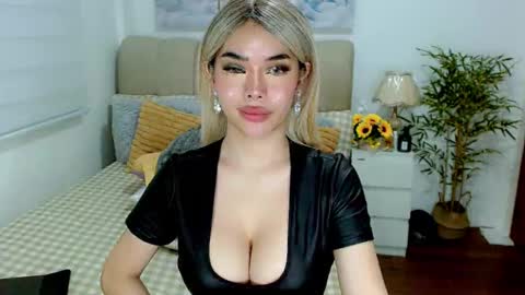 Graciella online show from 11.28.25