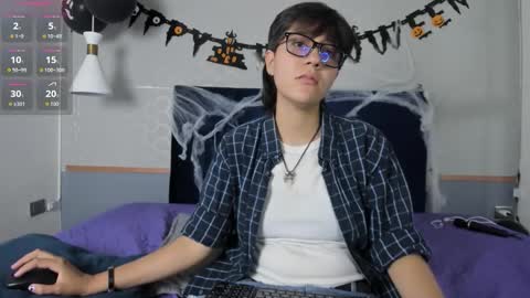 Maru online show from 10.22.25