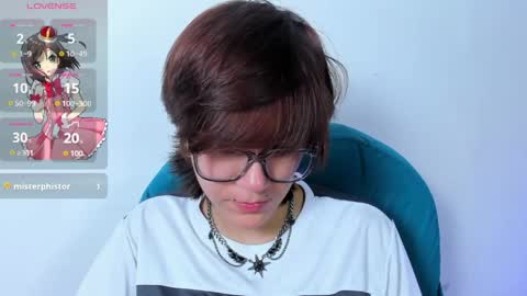 Snapshot of tsuki_maru chatting on 04.07.26 Maru online show from 04.07.26