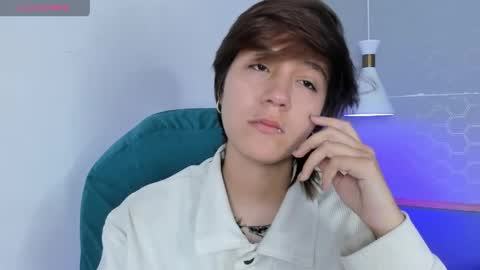 Snapshot of tsuki_maru chatting on 04.14.26 Maru online show from 04.14.26