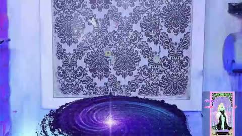 BellaRoxanna online show from 11.13.25