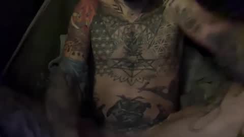 Tuhands online show from 11.25.25