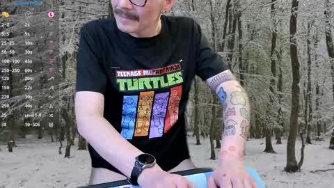 Snapshot of tumbles05 chatting on 11.20.25 tumbling through online show from 11.20.25