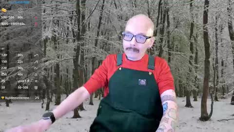 Snapshot of tumbles05 chatting on 12.13.25 tumbling through online show from 12.13.25