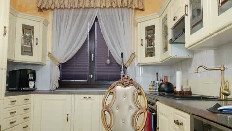 Tunde online show from 02.24.25