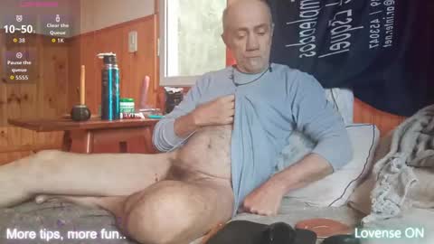 Papi Facu online show from 10.31.25