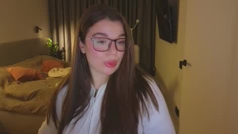 Ariana online show from 11.16.25