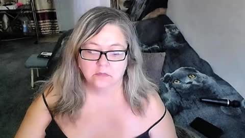 Lana online show from 01.14.26