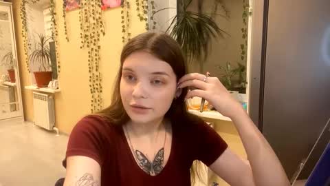 Snapshot of twandalazzar chatting on 02.21.26 Emily online show from 02.21.26