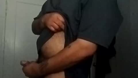 Snapshot of twest84 chatting on 10.14.25 twest84 online show from 10.14.25