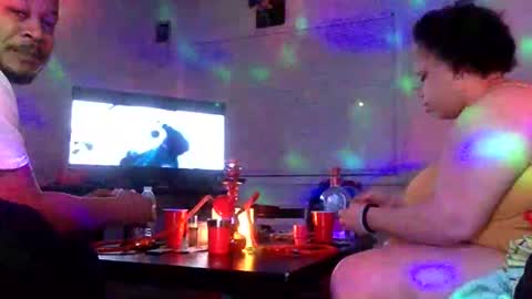 Twin and Lea online show from 01.19.25