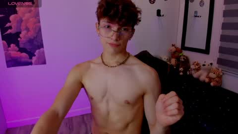 Snapshot of twink_dream__ chatting on 07.28.26 jhony online show from 07.28.26