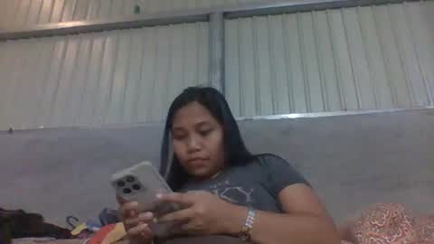 Snapshot of twinkle_purplemelon chatting on 11.27.25 twinkle_purplemelon online show from 11.27.25