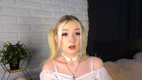 twinklefluff online show from 10.01.25