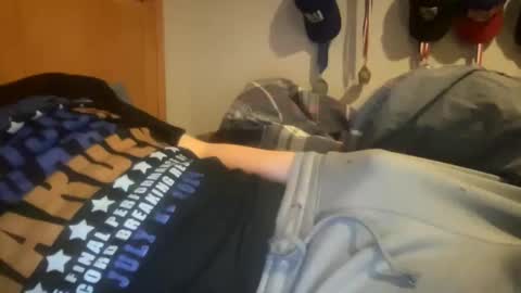 Snapshot of twinkmikexxx12 chatting on 12.23.24 mike online show from 12.23.24