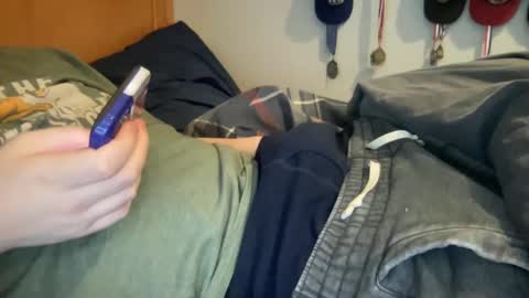 Snapshot of twinkmikexxx12 chatting on 02.02.25 mike online show from 02.02.25