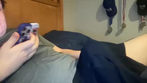 Snapshot of twinkmikexxx12 chatting on 02.16.25 mike online show from 02.16.25