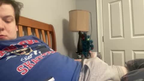 Snapshot of twinkmikexxx12 chatting on 12.15.25 mike online show from 12.15.25