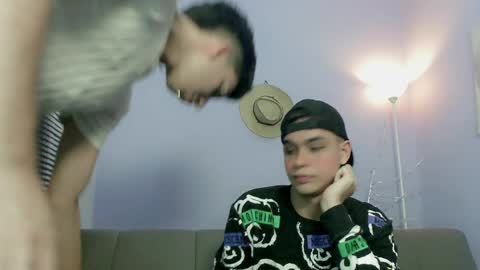 Snapshot of twinks_boys_ chatting on 10.14.25 JHOAN LIAM ZACARIAS online show from 10.14.25