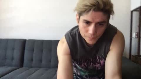 Derrick online show from 10.19.25