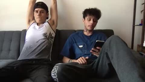 Derrick online show from 11.24.25