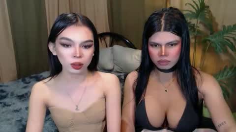 Snapshot of twinktransshanel chatting on 10.17.25 twinktransshanel online show from 10.17.25