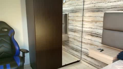 twinslovers_ online show from 12.15.25