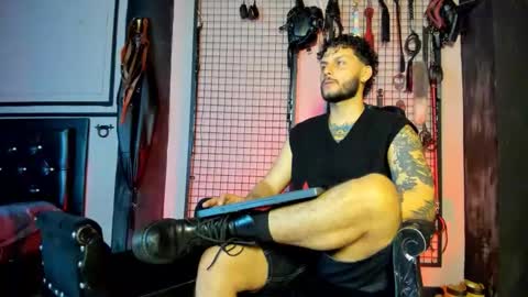 Snapshot of twisted_fantasy_ chatting on 03.02.26 Clio Tadeo online show from 03.02.26