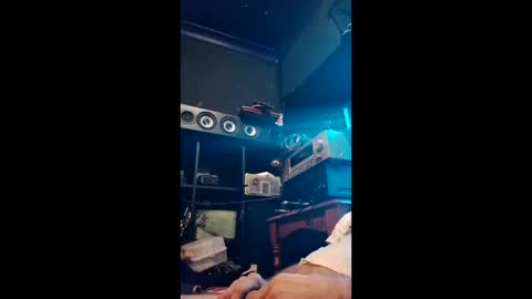 twizyidsicko1 online show from 05.29.26