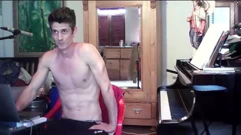 TobeBritta online show from 03.12.25